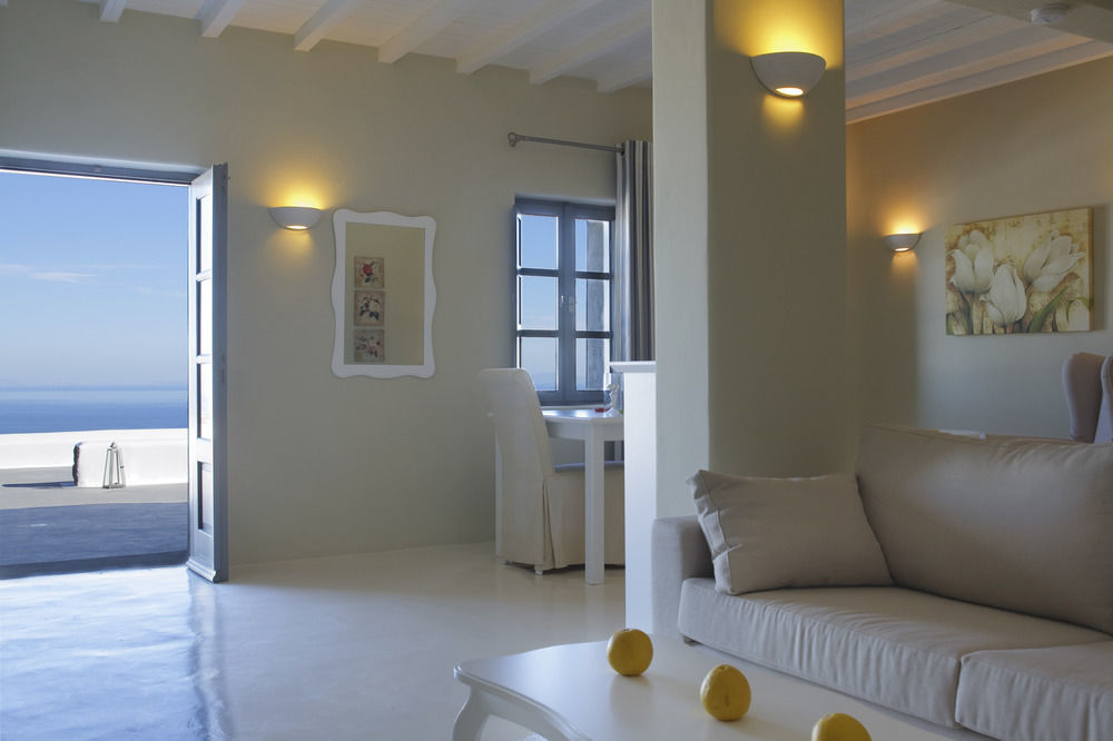 Carpe Diem Santorini Pyrgos Kallistis Bagian luar foto